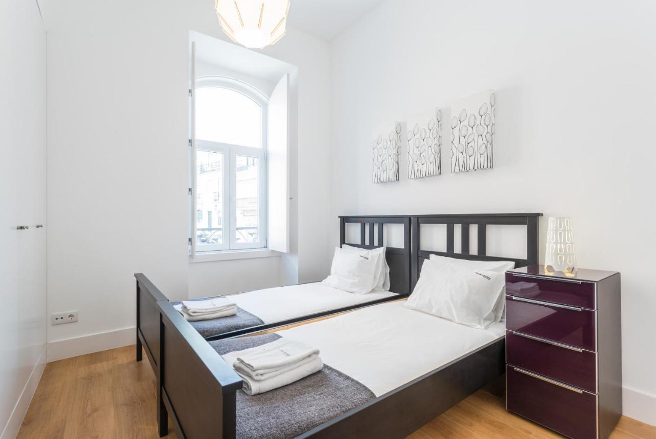 Flh Graca Spacious Flat Lisbon Exterior photo